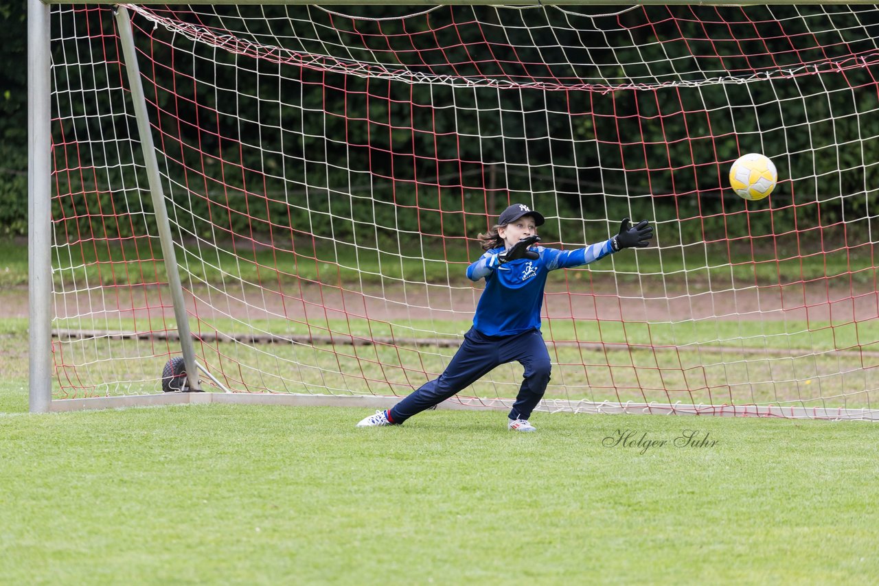 Bild 703 - Loewinnen Cup